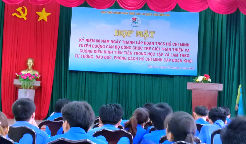 Chi đoàn Sở Công Thương tham gia hoạt động kỷ niệm 88 năm Ngày thành lập Đoàn thanh niên cộng sản Hồ Chí Minh