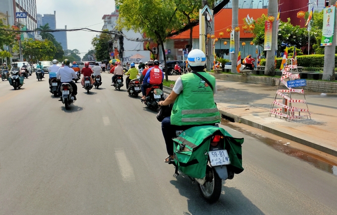Covid-19 thúc đẩy thương mại điện tử Việt