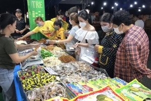 Bến Tre mở rộng thị trường tiêu thụ tại Hội chợ Thương mại  Quốc tế Tịnh Biên – An Giang năm 2022