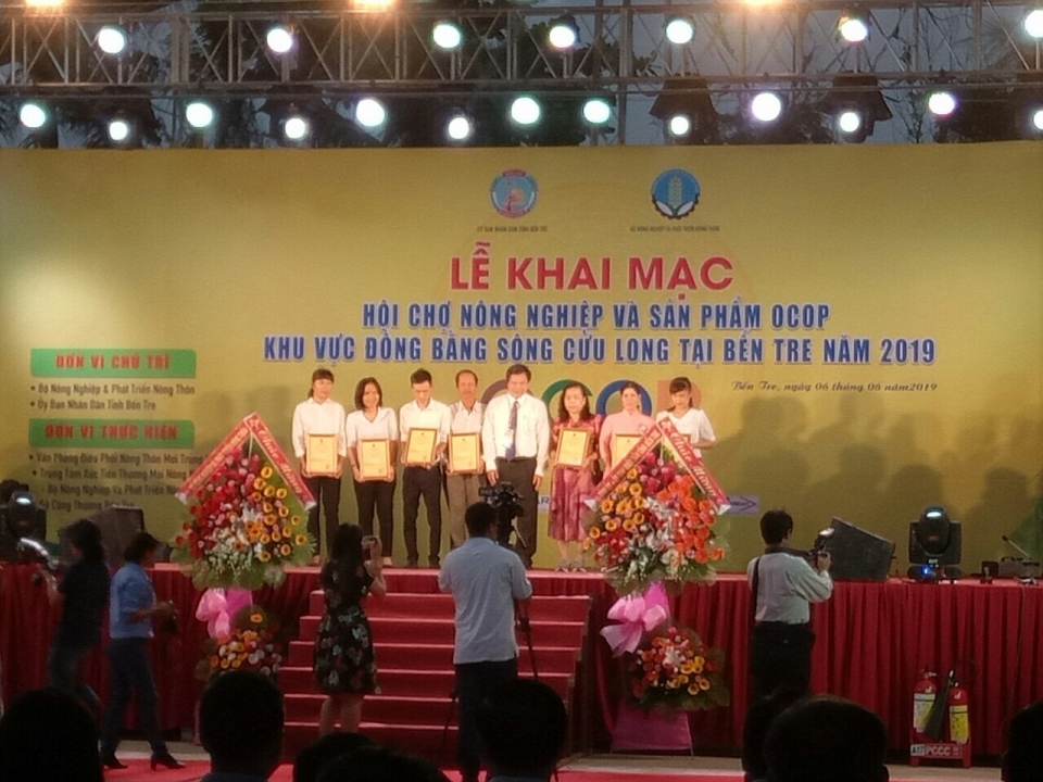 Giải pháp phát triển các sản phẩm nông nghiệp chủ lực của ngành công thương tỉnh Bến Tre